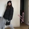 Пуховики женские зимние корейские версии свободные утолщенные студенческие пары хлопковые пальто Ins хлебная куртка