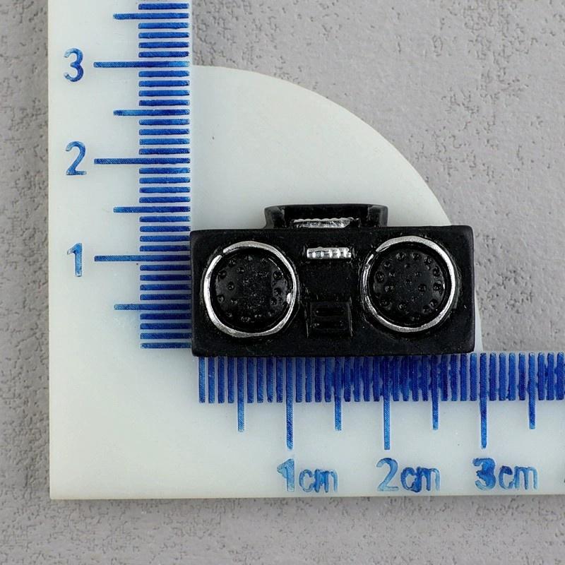 Hot Sales TV Simulation Resin Accessories Doll House Resin Pendant Miniature Resin Furniture Model for Decoration