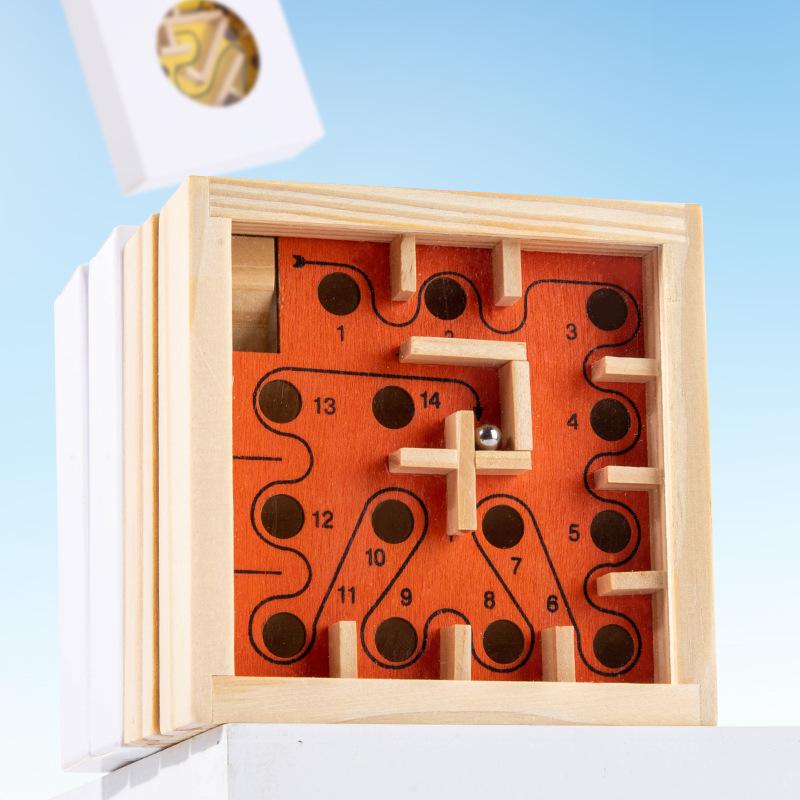 Деревянный лабиринт для малышей - Игра на координацию и баланс - Развивающая игрушка с перекатывающимися шариками