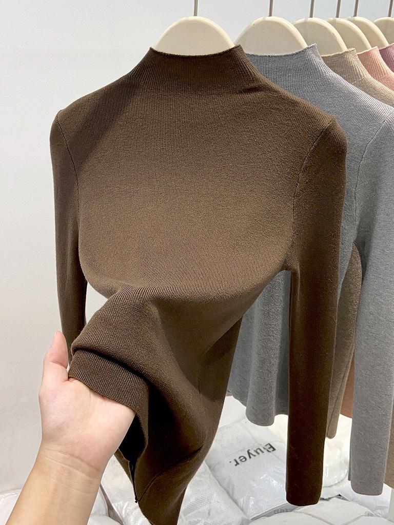 Белый базовый трикотажный свитер с полувысоким воротником женский осенне-зимний приталенный и тонкий внутренний с длинными рукавами мягкий восковой свитер модный топ