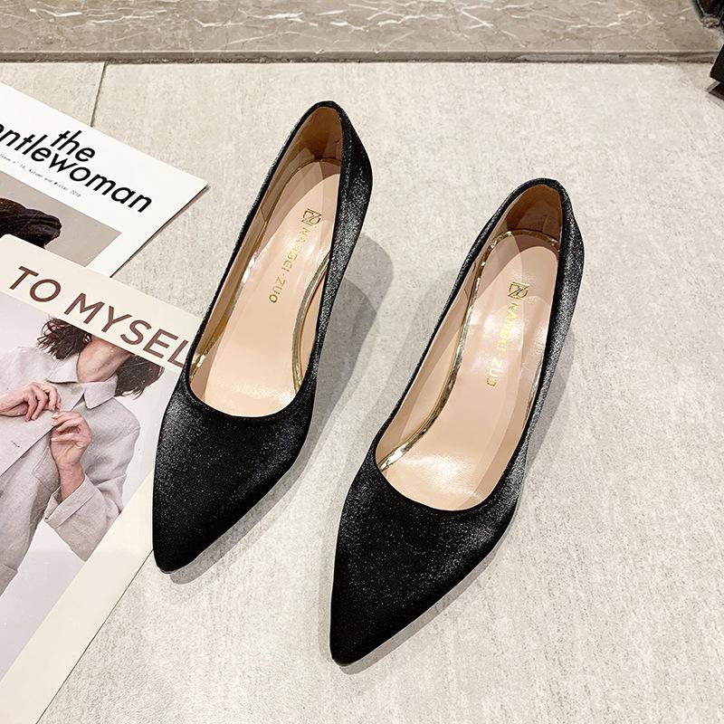 Туфли на высоком каблуке женские с острым носком 2024 года, новые весенне-осенние универсальные женские туфли, сексуальные тонкие каблуки, легкие одинарные туфли, черные рабочие туфли для женщин