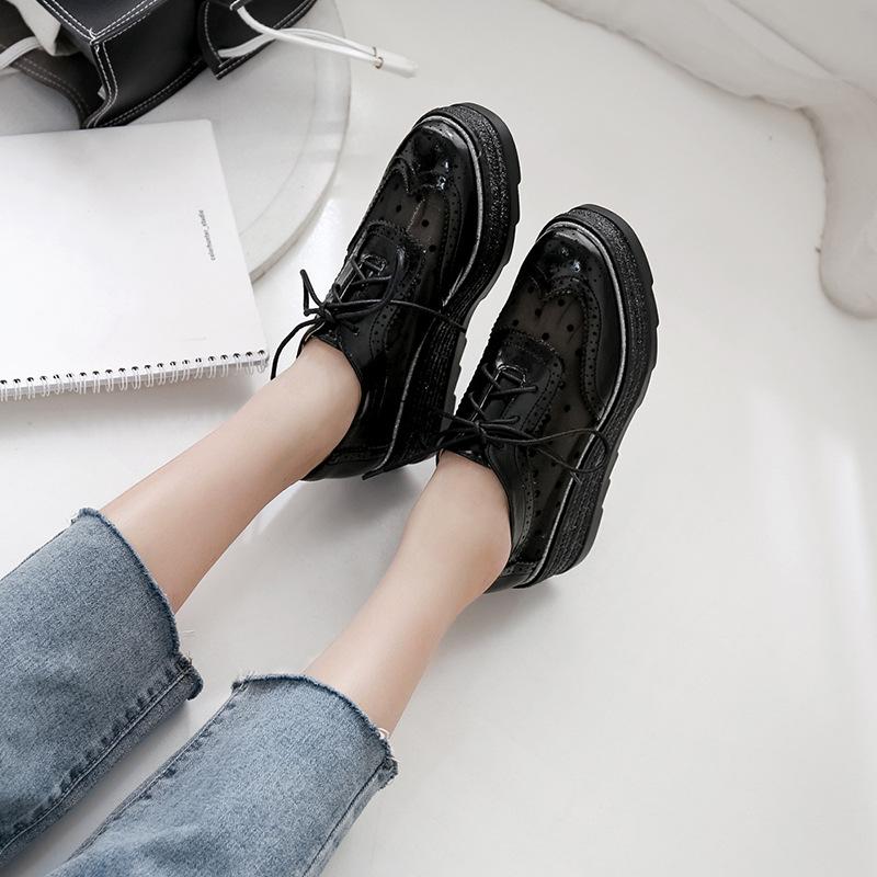 Универсальные женские туфли на толстой подошве, весна 2024, новые туфли в британском стиле на шнуровке, на наклонном каблуке с увеличенной внутренней высотой HZB