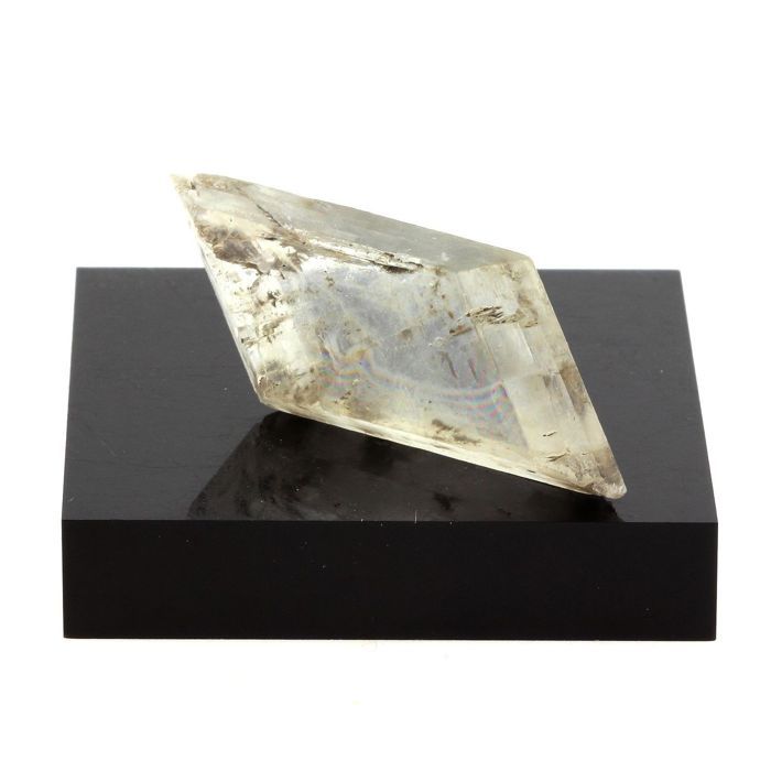 Pierres et Minéraux. Gypse. 67.1 ct. Sinard, Isère, Rhône-Alpes, France..
