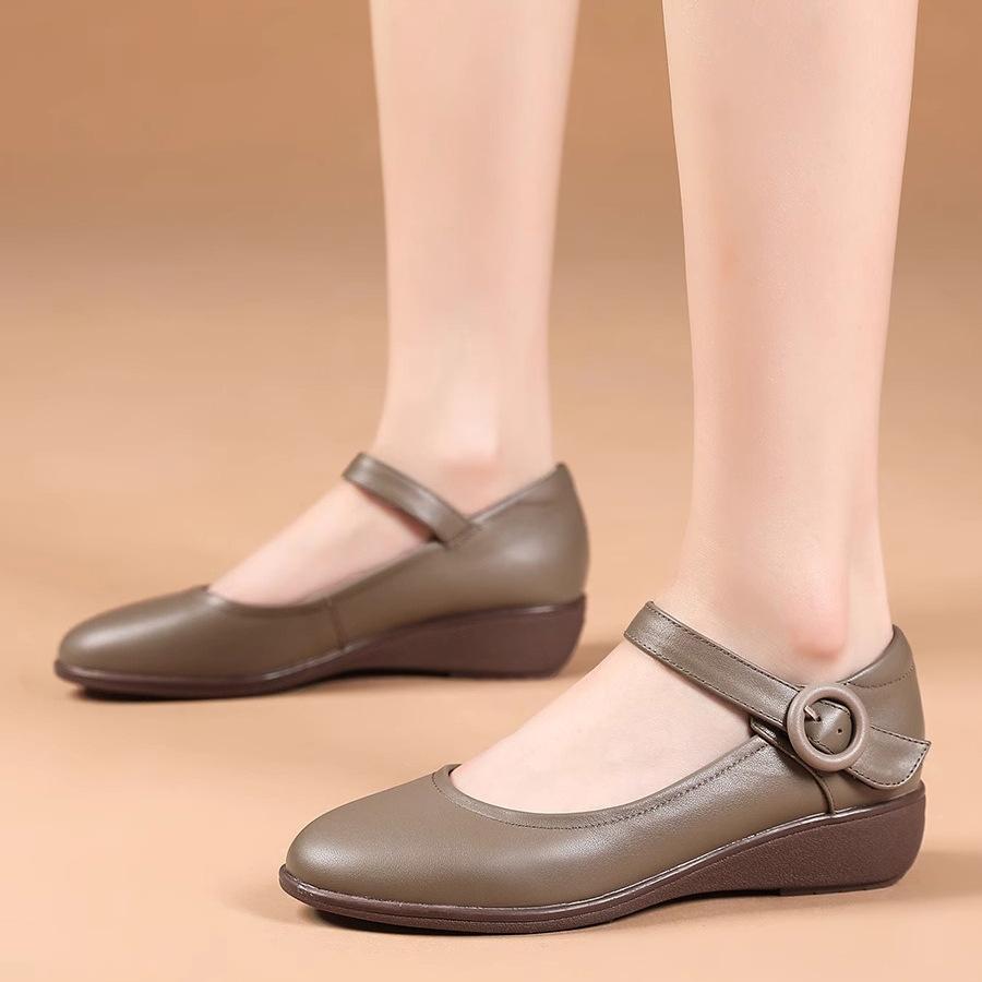 Туфли Мэри Джейн на танкетке, маленькие кожаные туфли, новые весенне-осенние, с круглым носком, на низком каблуке, на ремешке, с открытым верхом, одинарные туфли, удобные туфли для мамы