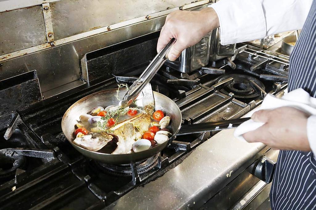 EBM Iron Frying Pan 34cm