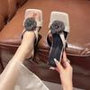 Квадратный носок, средний каблук, стиль феи цветов, носить крутые шлепанцы, женские новые летние 2025 темпераментные женские шлепанцы