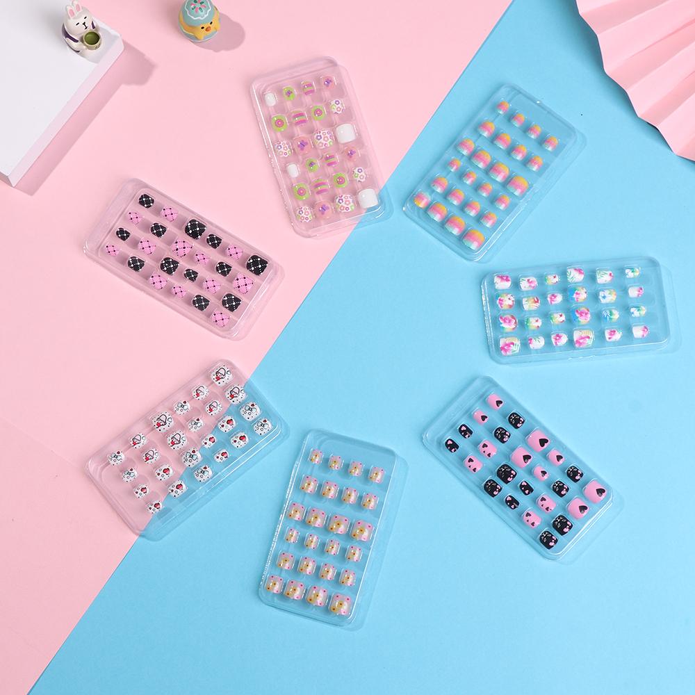 24Pcs/Set Kids Artificial Manicure Tool Child False Nails Fake Nails Nail Tips Wearable