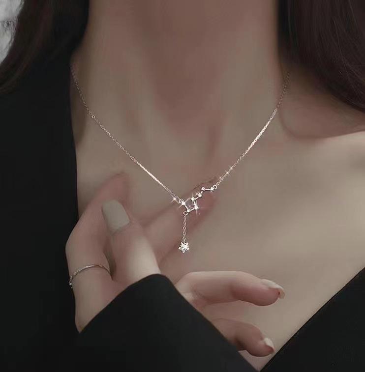 Серебряное ожерелье "Большая Медведица" S925 для женщин - 2024 Легкая роскошь, цепочка на ключицу с нишевым дизайном