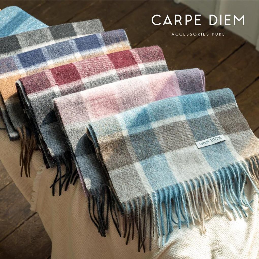Шерстяной шарф в клетку Carpe Diem MF022