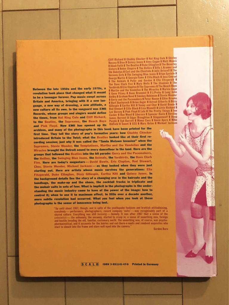 [Б/У] The Beatles, Дэвид Боуи, Beach Boys Фотокнига Конец…