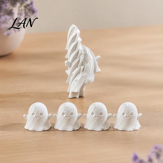 Decompression Ghost Toy 3D Printed Slippery Figurine, Rotating Halloween Fidget Toy, Stress Relief Toys Twisting White Desk Decor for Party