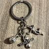 Creative Volleyball Player Key Chain Volleyball Girls Pendant Key Ring for Women Volleyball Keychain Jewelry Gift