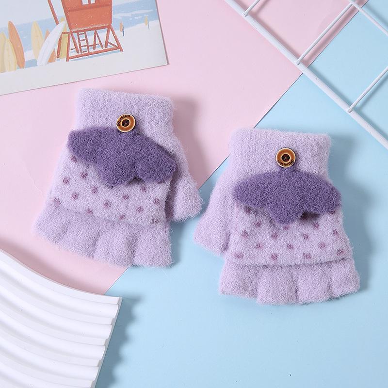 Милые детские перчатки-перевертыши с мультяшным принтом и бархатной подкладкой для тепла и защиты от холода — идеально подходят для письма осенью и зимой