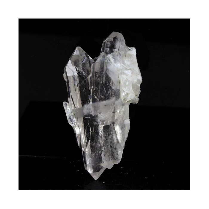 Pierres et Minéraux. Quartz à âme (faden quartz). 102.0 ct. Rif Fournel, Freney d'Oisans, Isère, France.