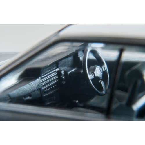 Tomytec Tomica Limited Vintage Neo 1/64 LV-N301a Nissan Skyline 4-Door HT GT Passage Twin Cam 24V White 1987 Model (Finished Model)