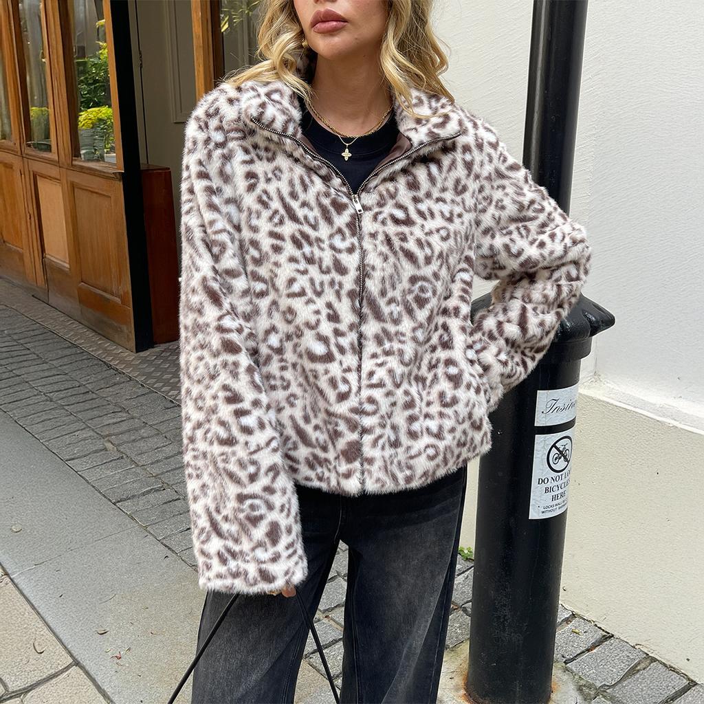 Kaikuo Трансграничное Европейское Элегантное Пальто-куртка с Леопардовым Принтом из Плюша с Длинным Рукавом Женское 2025 Осень и Зима