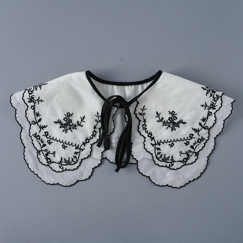 Fashion Scarf Fake Collar Shirt Women Detachable Collar Lace Neckline Women False Collar Tie White Faux Col Clothes Accessories