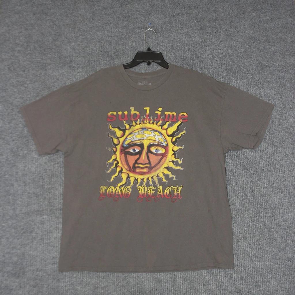 Потрясающая футболка мужская 2XL Серая Long Beach Солнечное Лицо Графика Хлопок Винтажный Стиль