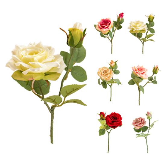 Хороший искусственный цветок, привлекательный цветок из искусственного шелка, реалистичный вид