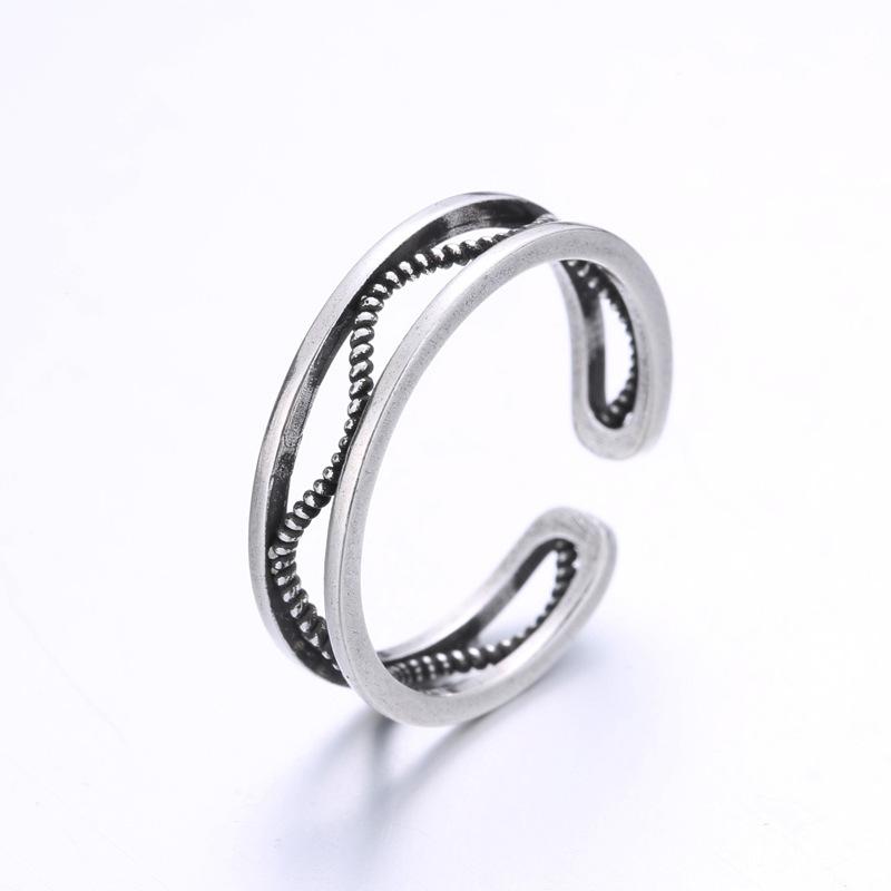 Open Thread Wavy Twist Line Ring Trendy Simple Retro Hollow Geometric Rhombus Ring Women