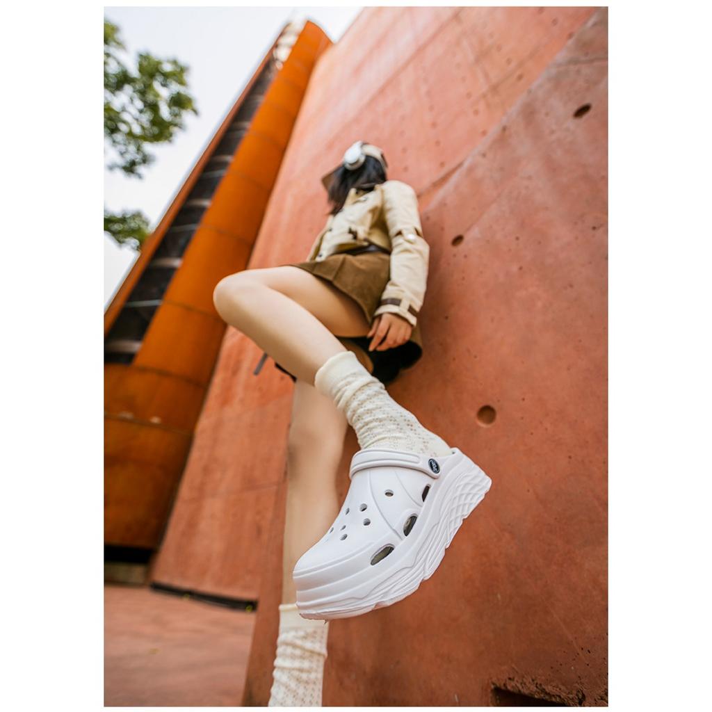 Women's Summer Slippers, Indoor Bathroom, Wear-resistant Couple, Outdoor, Perforated Shoes, Beach Shoes