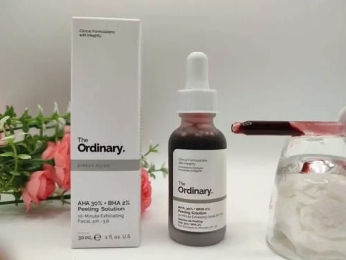 Solution Peeling Visage | AHA 30% + BHA 2% Exfoliant | The Ordinary