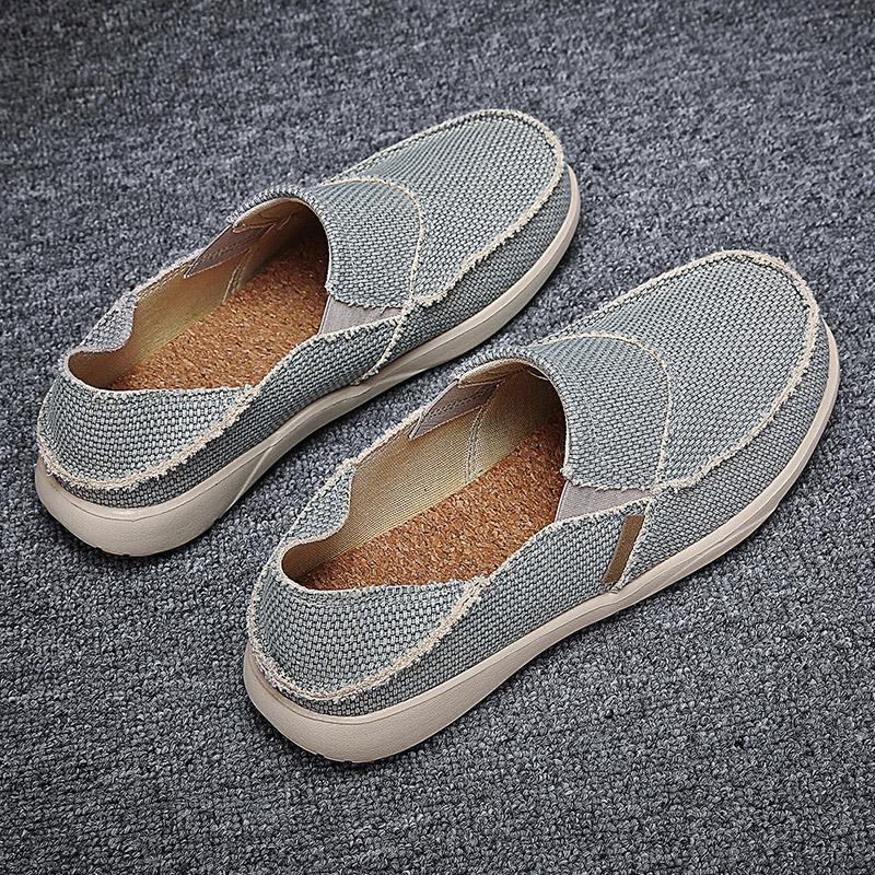 Men Outdoor Canvas Shoes Black Slip On Driving Shoes Casual Khaki Wide Head Cloth Shoes for Farther Plus Size Lightweight