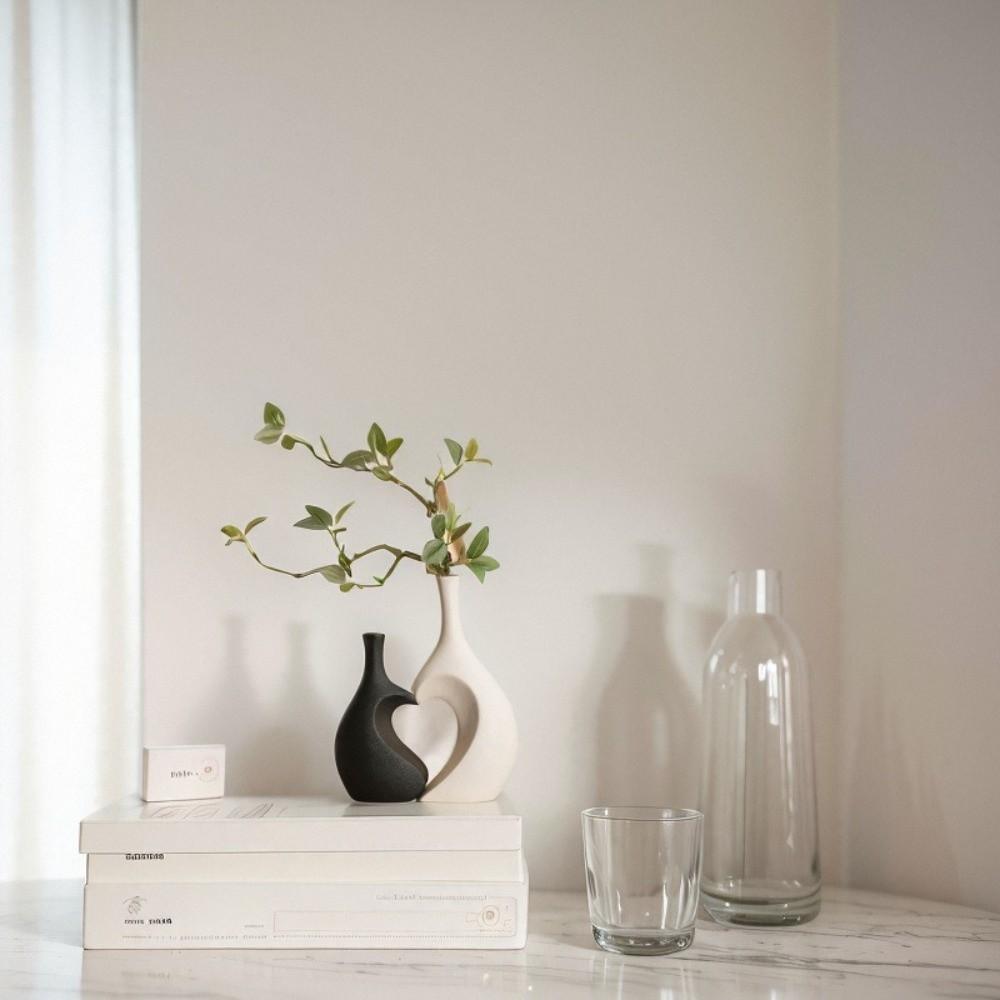 A Set Elegant Irregular Shape Vase Heart-Shaped Water Cultivation Vase Modern Ceramic Vase