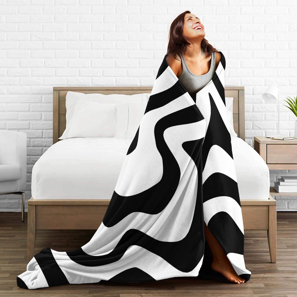 Black and White Retro Super Warm Blanket Boy Girl Plush Throw Blanket Funny Living Room Flannel Bedspread Sofa Bed Cover