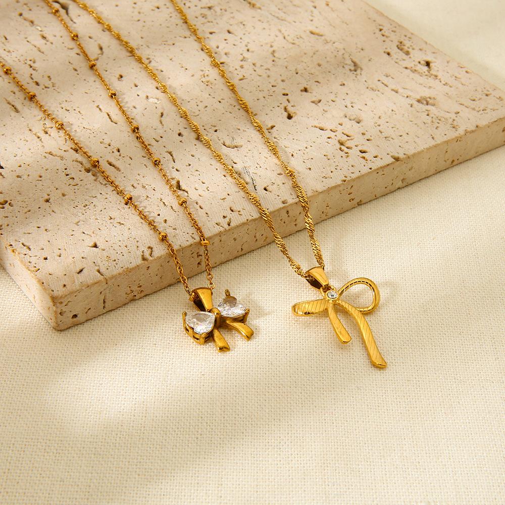 Popular Design Zircon Bow Pendant Necklace 18K Gold Stainless Steel Clavicle Chain Versatile Jewelry Women