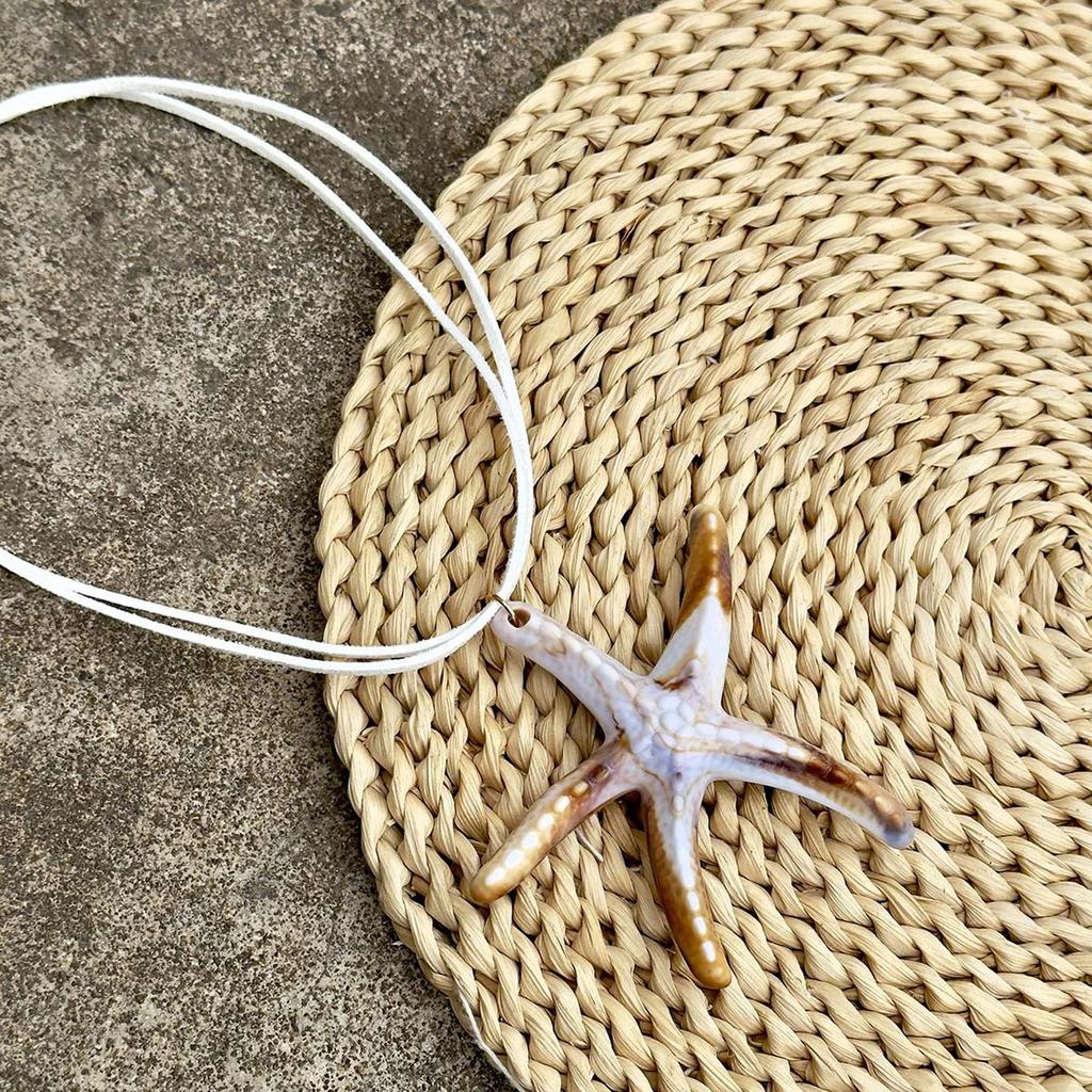 Bohemian Starfish Pendant Statement Necklace Bold Ocean Inspired Neck Jewelry for Women Summer Beach Party Accessory
