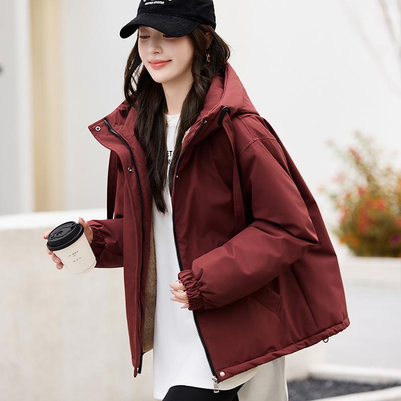 Повседневная короткая куртка с капюшоном женская зимняя новая свободная маленькая бархатная утолщенная теплая хлопковая куртка