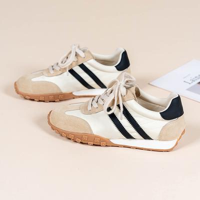 Женская обувь – Кроссовки