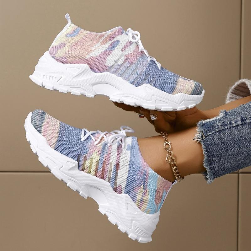 2025 Women's Mesh Knitted Sneakers Summer Designer Breathable Increased Casual Sneakers Lightweight Woman Platform Walking Shoes