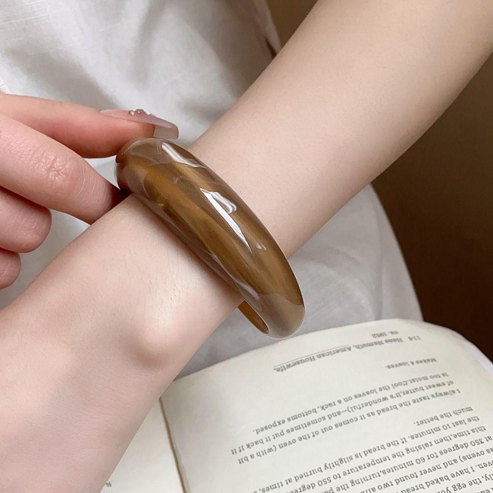 Smudging Irregular Wide Bracelet Curved Retro Hand Ring Creative Acrylic Open Bangle Decoration