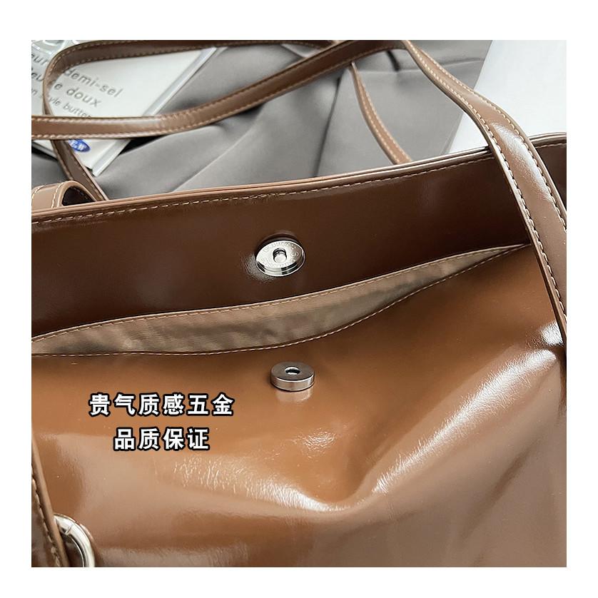Ielgy Korean Version Niche Underarm Bag Trendy Retro Portable Commuter Simple Large-Capacity Shoulder Bag