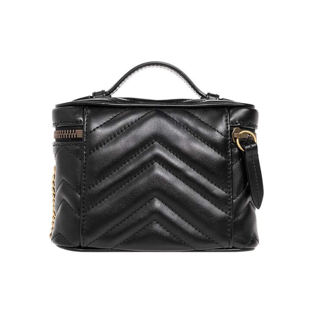 Gucci GG Marmont Черная Кожаная Мини-Кейс для Косметики Стеганая 'Шеврон' Сумка Через Плечо на Цепочке Для Женщин Повседневное Использование