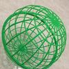 Rolling Chicken Ball Cage Detachable Chicken Ball Plastic Mesh Enclosure Chickens Orb Cage to Free Range for Hamsters Parrots Chicks