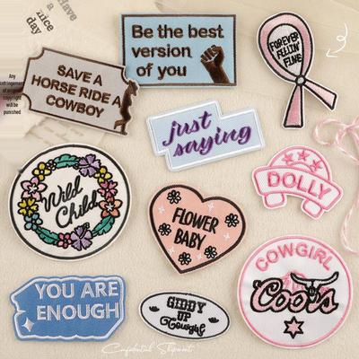 Набор мультяшных нашивок Doku с английской вышивкой: Компьютерная вышивка, этикетки, наклейки для сумок, аксессуары для одежды и тканевые наклейки