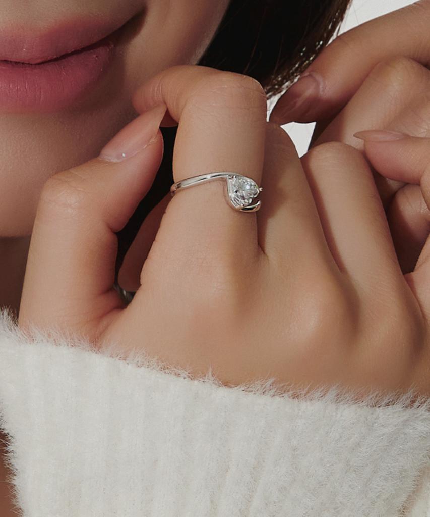 Helene Jewelry Серебро 925 пробы 1 карат Волна Сердцевидный огранки Муассанит Кольцо Miss (Тип C)