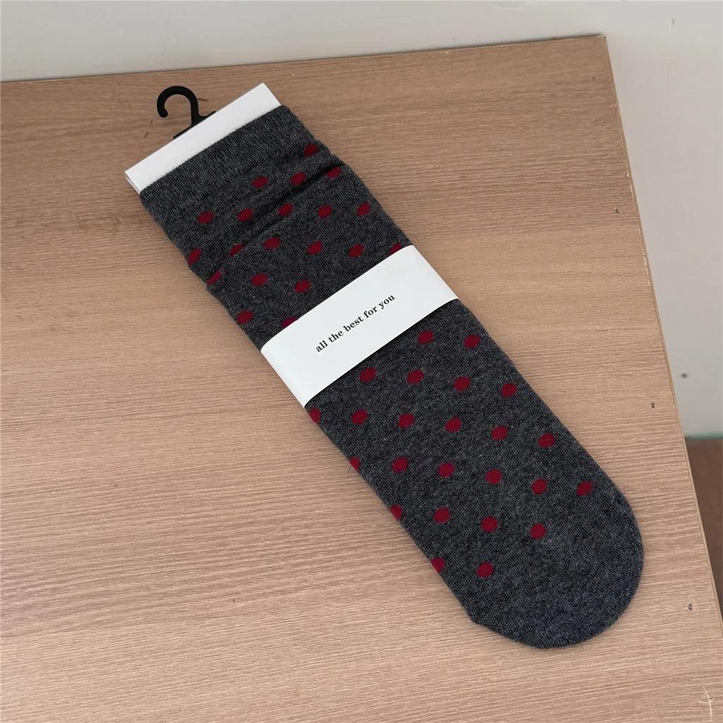 Красные женские носки в горошек, корейские модные хлопковые носки средней длины, женские носки в стиле Харадзюку, ретро, уличная одежда, вязаные эластичные длинные носки