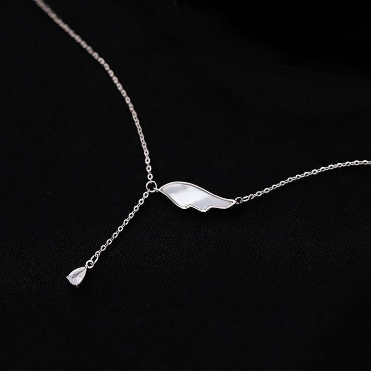 Ожерелье из четырех листьев Lucky Grass для женщин на лето, корейский простой кулон для универсальной цепочки на ключицу