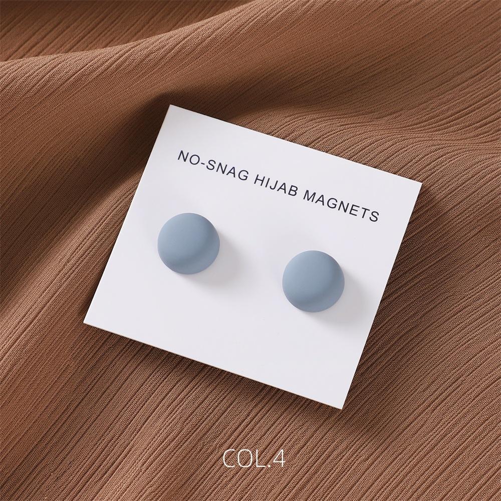 Safe Macaron Color Hijab Brooch Strong Metal Plating Magnetic Hijab Clip Luxury No Hole Pins Brooches Magnet For Muslim
