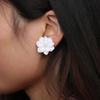 Elegant Women Girl Inlay Beads Simulated Pearl Stud Earrings Camellia Big White Flower