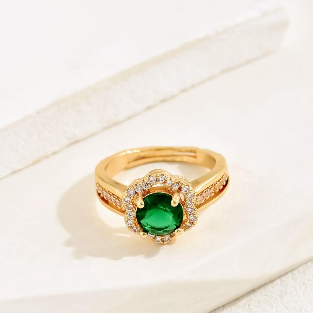 Ins Japanese and Korean Niche Versatile Plain Ring Ring Women's Inlaid Emerald Zircon Ring Simple Fashion Index Finger Ring