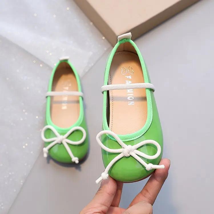 Kids Leather Shoes 2024 Spring/Autumn Girls Flats with Simple Lacing Bow Round Toe Soft Sole Colored Princess Shoes for Show