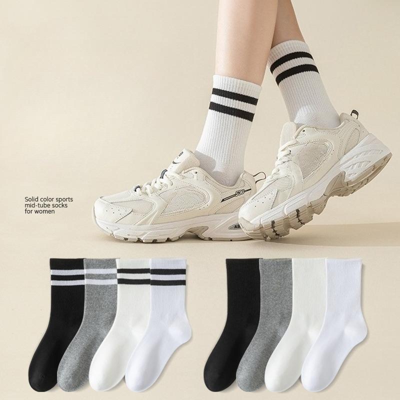 Ladies Spring and Autumn Solid Color Parallel Bar Stripe Deodorizing Boneless Sport Tube Cotton Socks