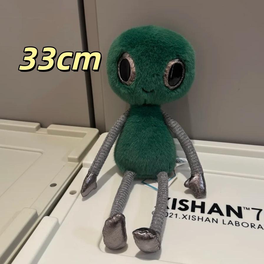 Cute Space Plush Toy Smiling Green Alien Silver UFO Soft Stuffed Extraterrestrial Dolls Adorable Gift for Sci-Fi Fans Home Decor