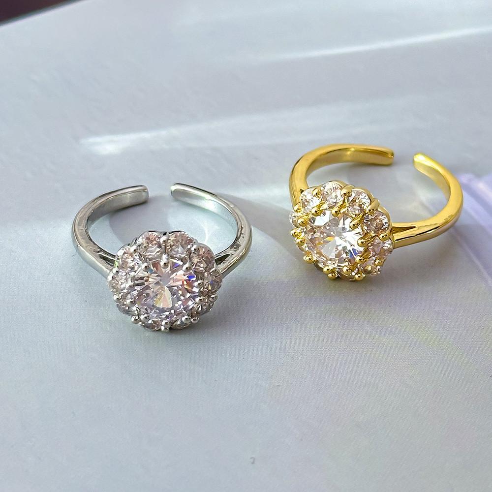 Copper Geometric Ring With Zircon Embellishments Perfect For Everyday Wear