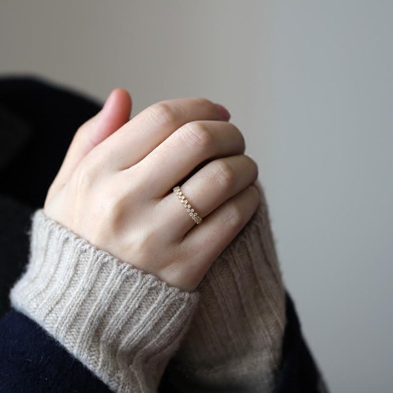 925 Sterling Silver Simple Star Ring For Women Pavé Crystal Sweet Romantic 14k Gold Plating Wedding Jewelry Girlfriend Gift
